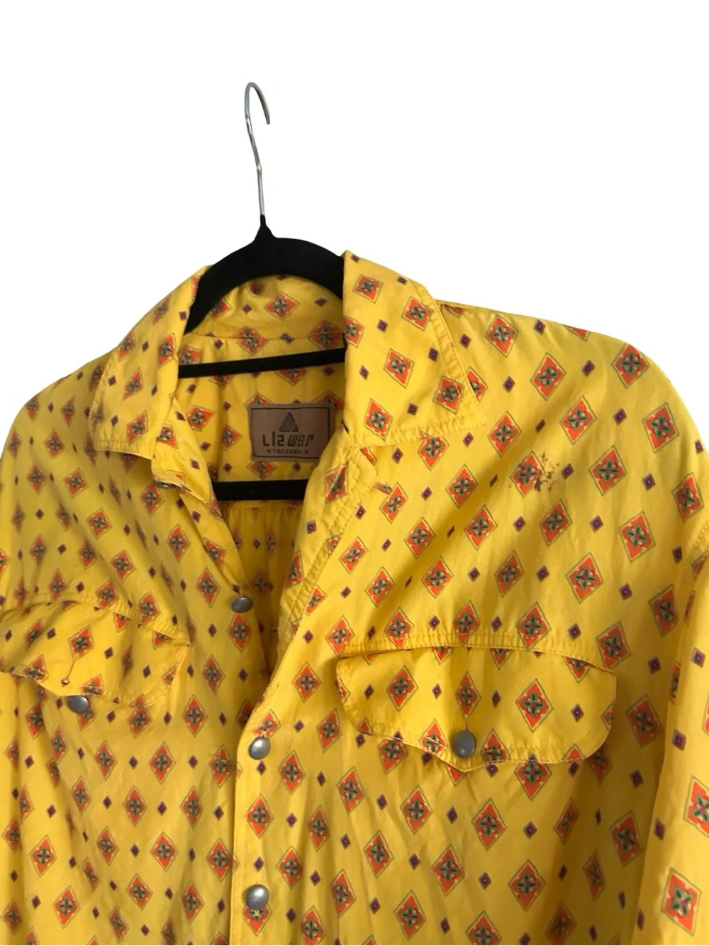 Vintage 90s Lizwear Yellow Geometric Print Rayon Button Down Shirt Size Small - Picture 6 of 11